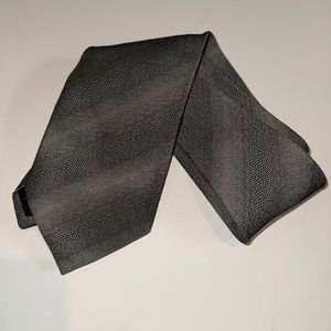 Kenneth Cole Neck Tie